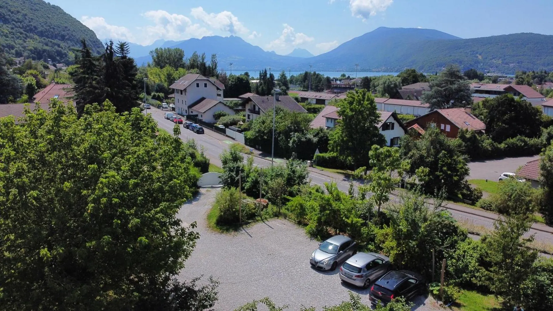 Villa Des Muriers - 500 M Du Lac Avec Jacuzzi Annecy 0*,  France